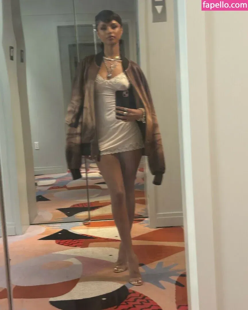 Tyla Onlyfans Photo Gallery 