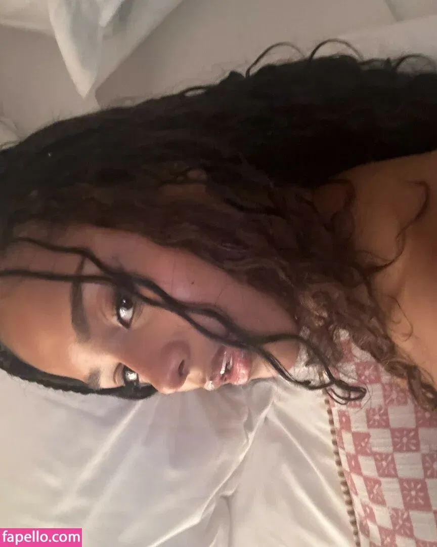 Tyla Onlyfans Photo Gallery 