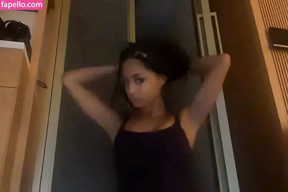 Tyla Onlyfans Photo Gallery 