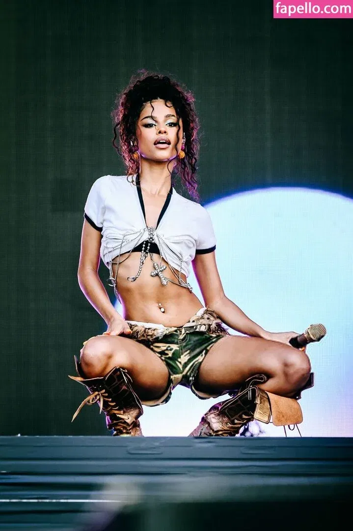 Tyla Onlyfans Photo Gallery 