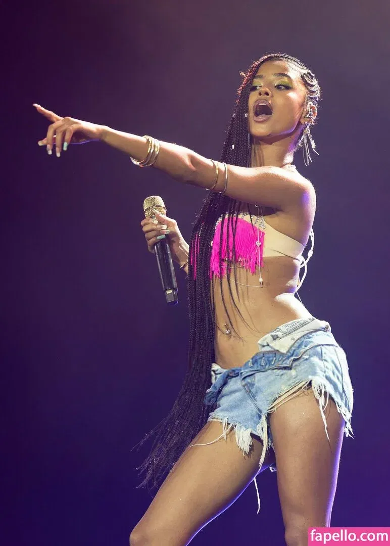 Tyla Onlyfans Photo Gallery 