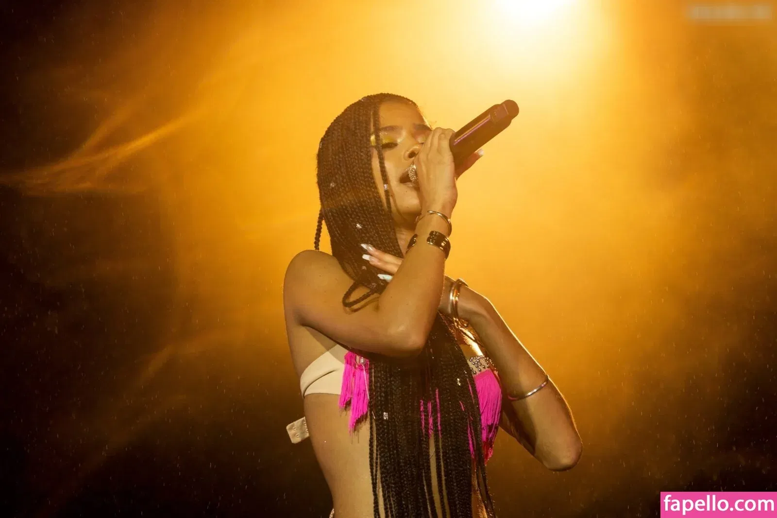 Tyla Onlyfans Photo Gallery 