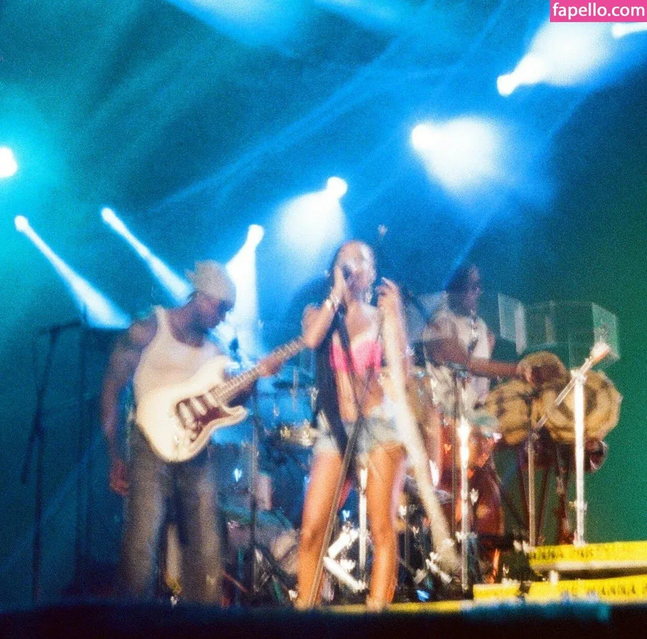 Tyla Onlyfans Photo Gallery 