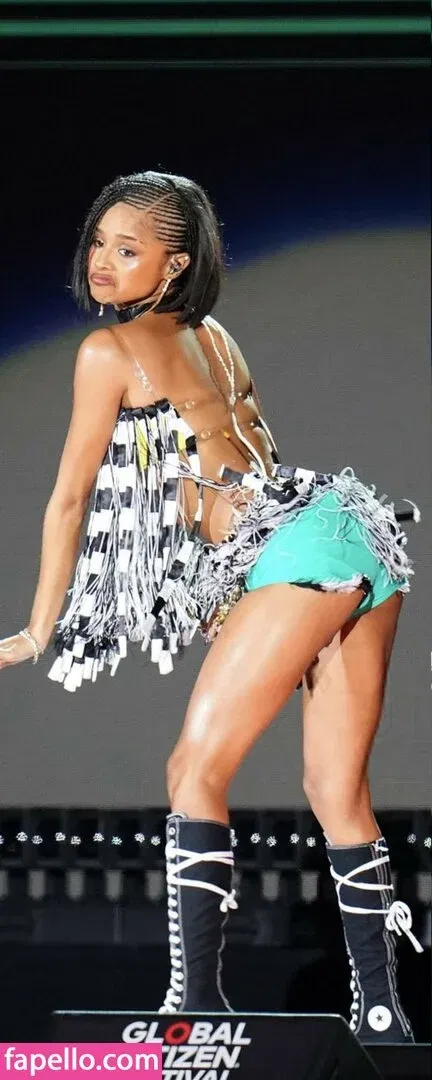 Tyla Onlyfans Photo Gallery 