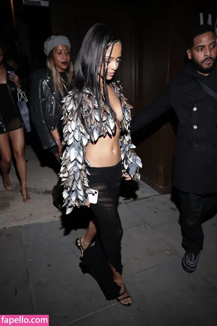 Tyla Onlyfans Photo Gallery 