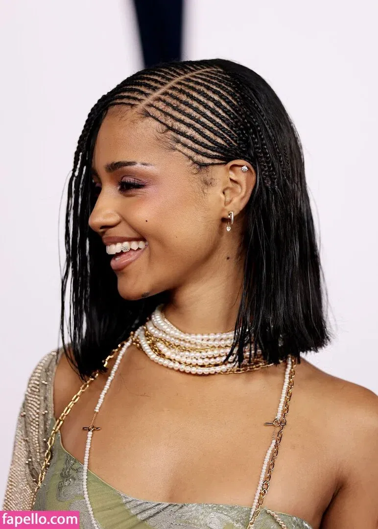 Tyla Onlyfans Photo Gallery 