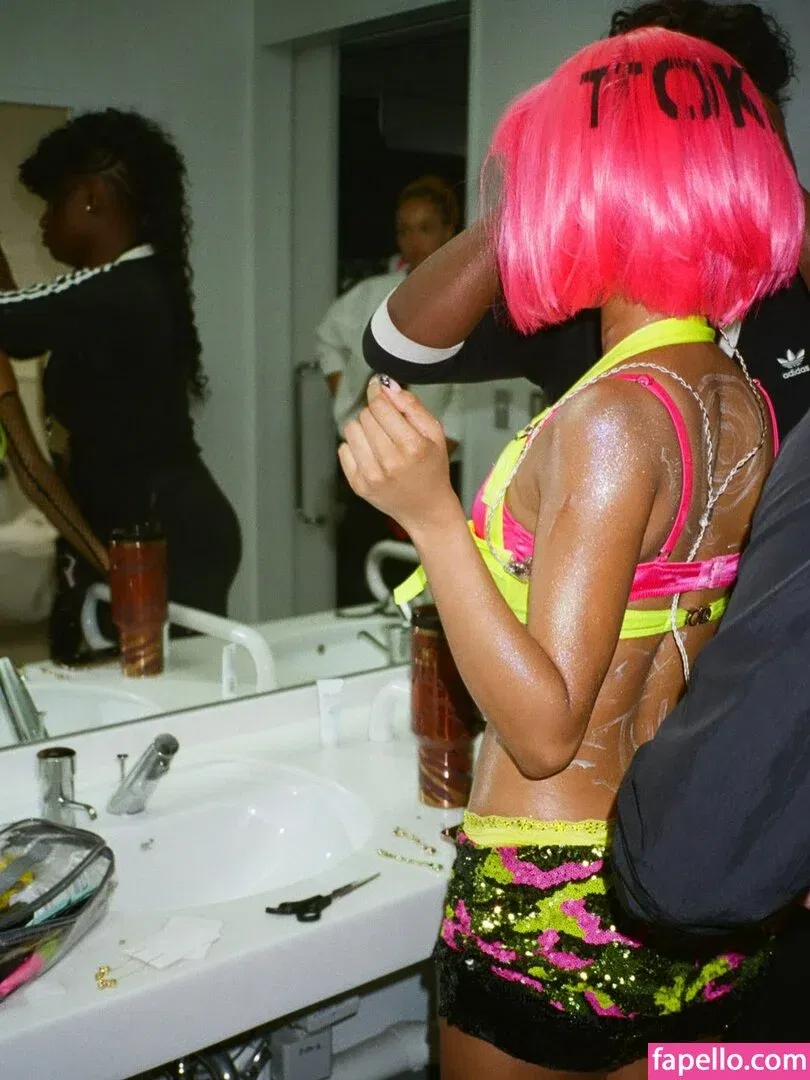 Tyla Onlyfans Photo Gallery 