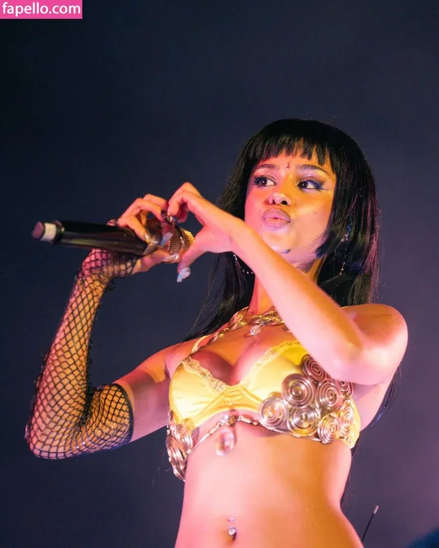 Tyla Onlyfans Photo Gallery 