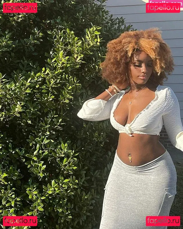 xo.rocky.ox7 Onlyfans Photo Gallery 