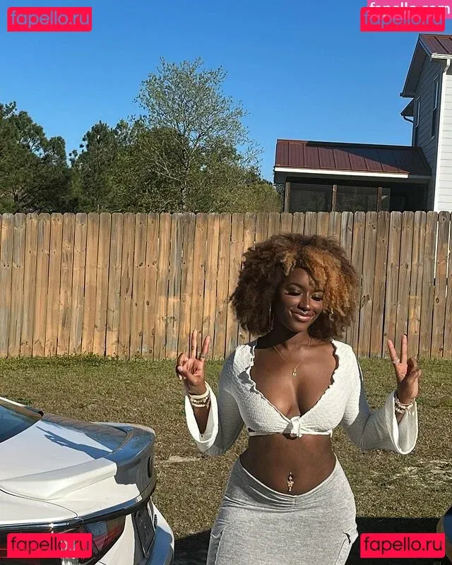 xo.rocky.ox7 Onlyfans Photo Gallery 