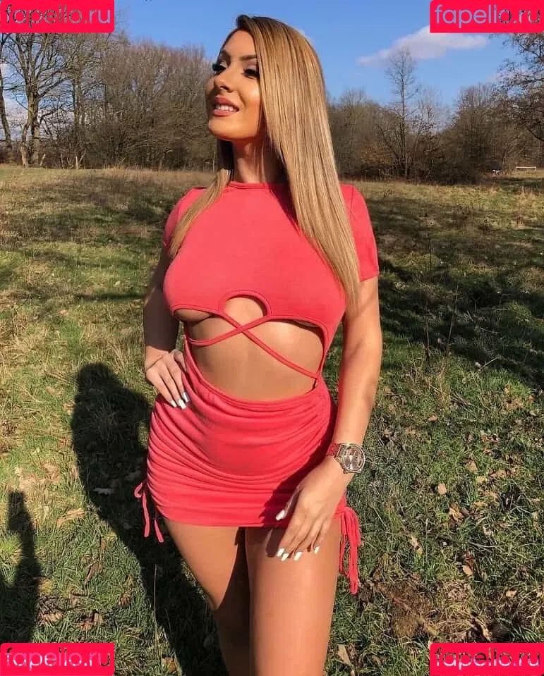 Vasilka Stoyanova Onlyfans Photo Gallery 