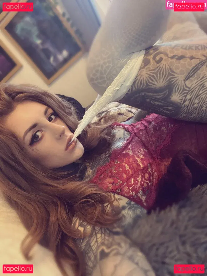 SophieWilde Onlyfans Photo Gallery 