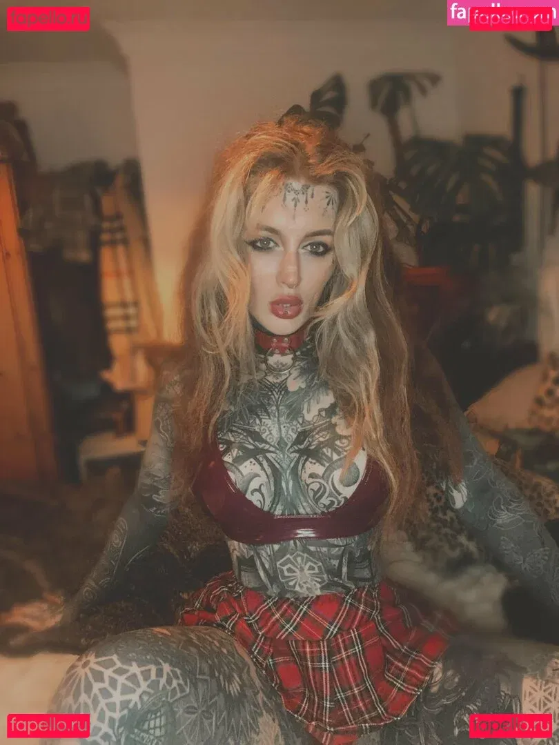 SophieWilde Onlyfans Photo Gallery 