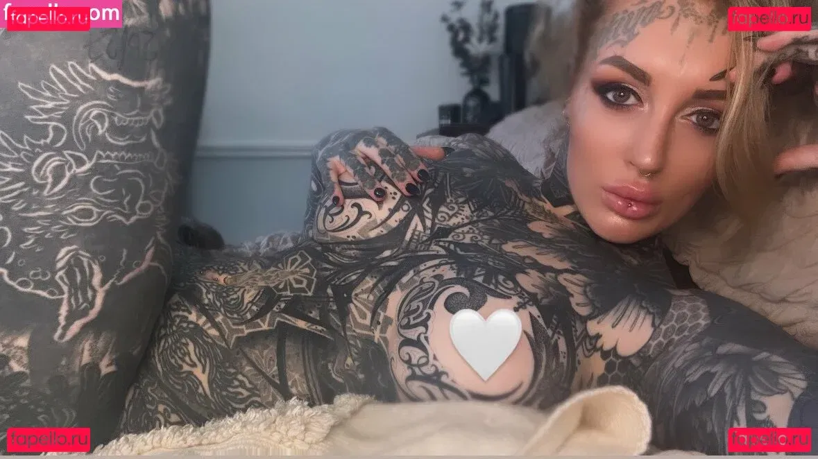 SophieWilde Onlyfans Photo Gallery 