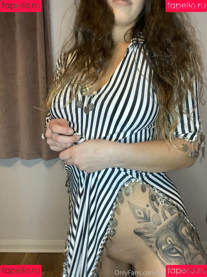 naughtylebanese Onlyfans Photo Gallery 