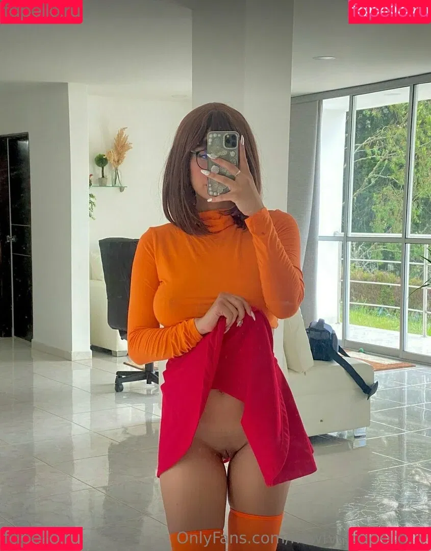 AriaWetFairy Onlyfans Photo Gallery 