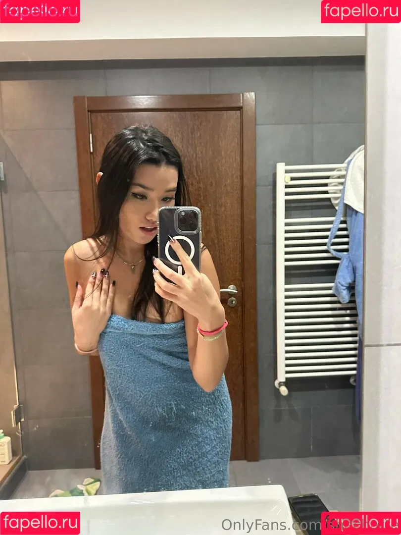 shachatte Onlyfans Photo Gallery 