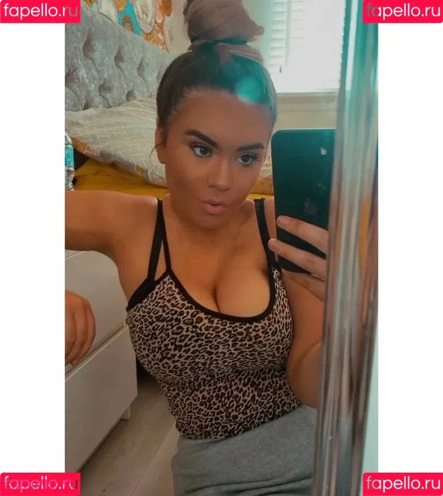 Meghan Onlyfans Photo Gallery 