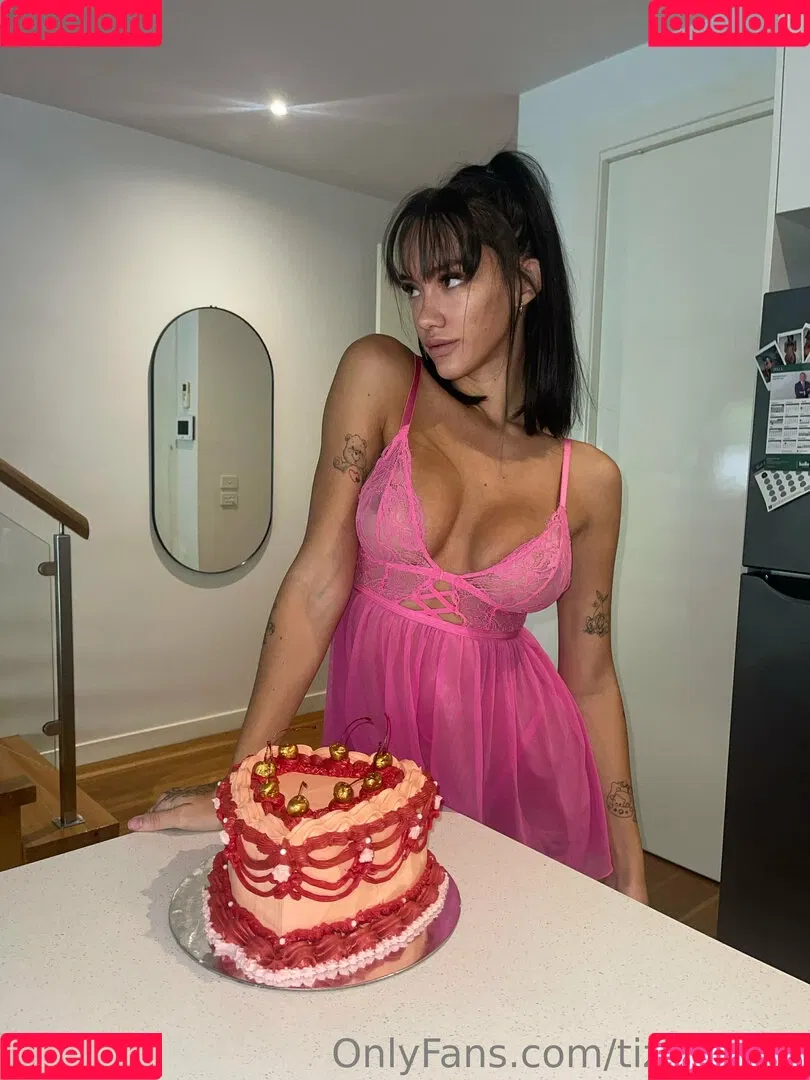 Emily Tyrrell Onlyfans Photo Gallery 