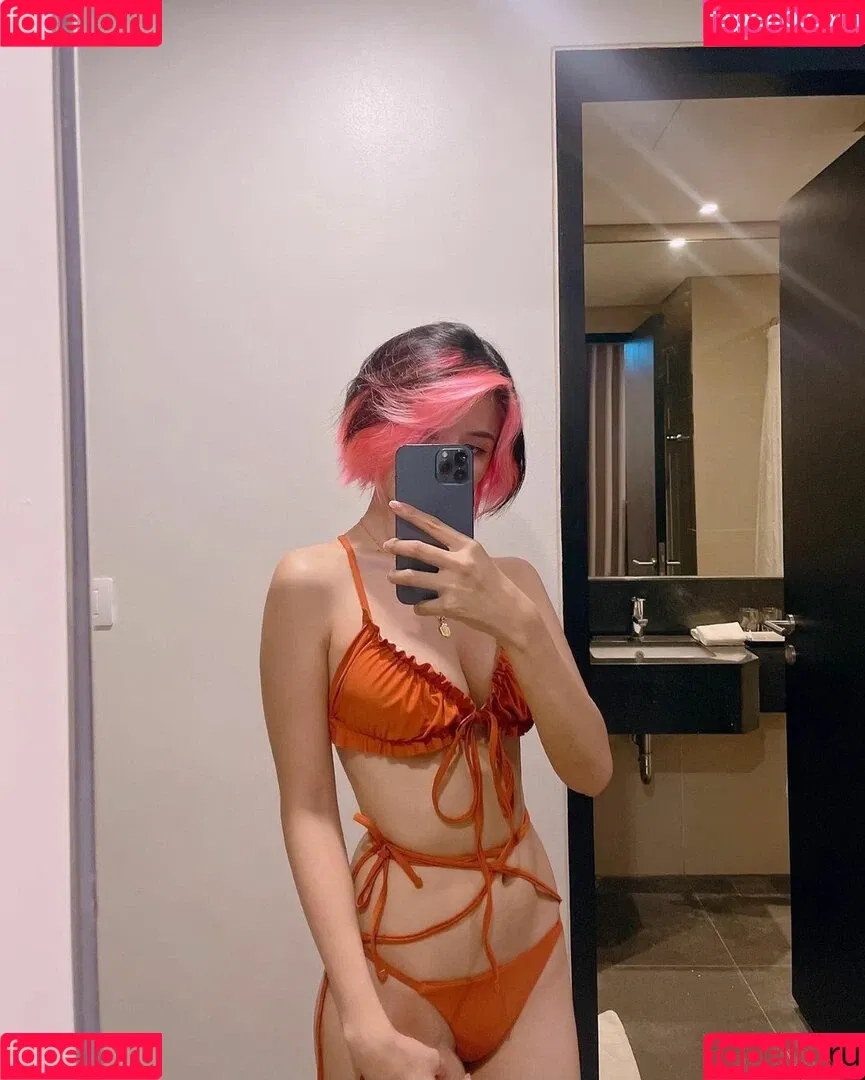 Charechii Onlyfans Photo Gallery 