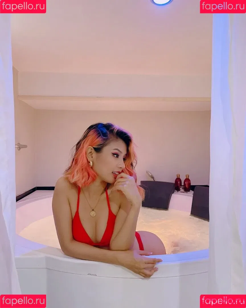 Charechii Onlyfans Photo Gallery 