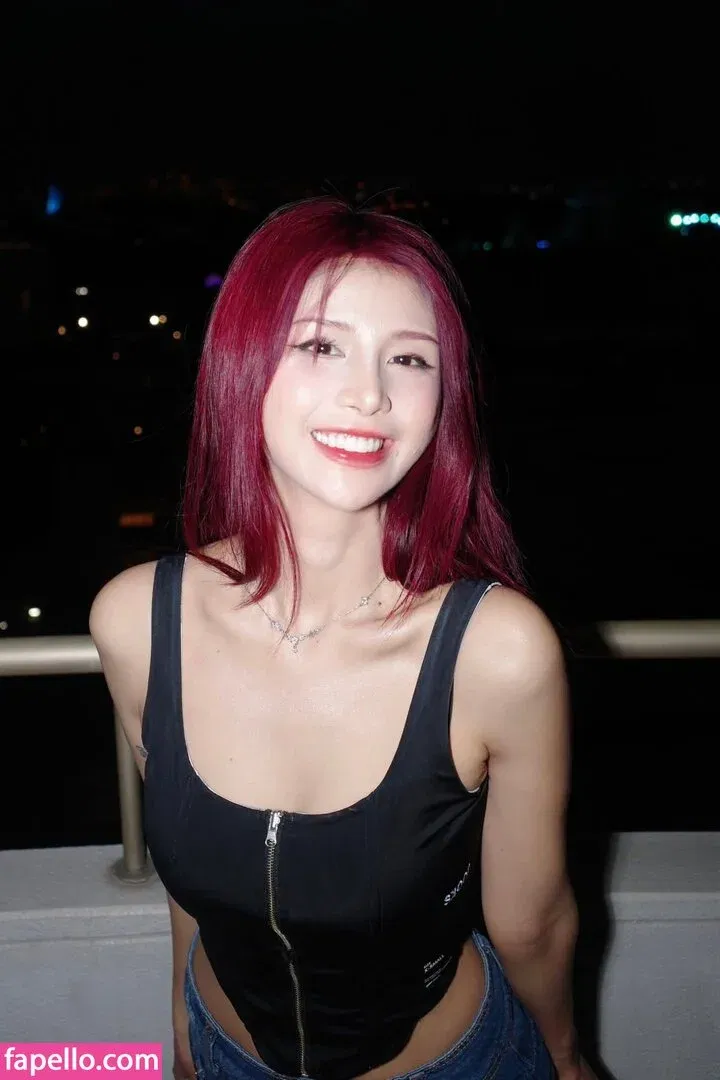 Charechii Onlyfans Photo Gallery 