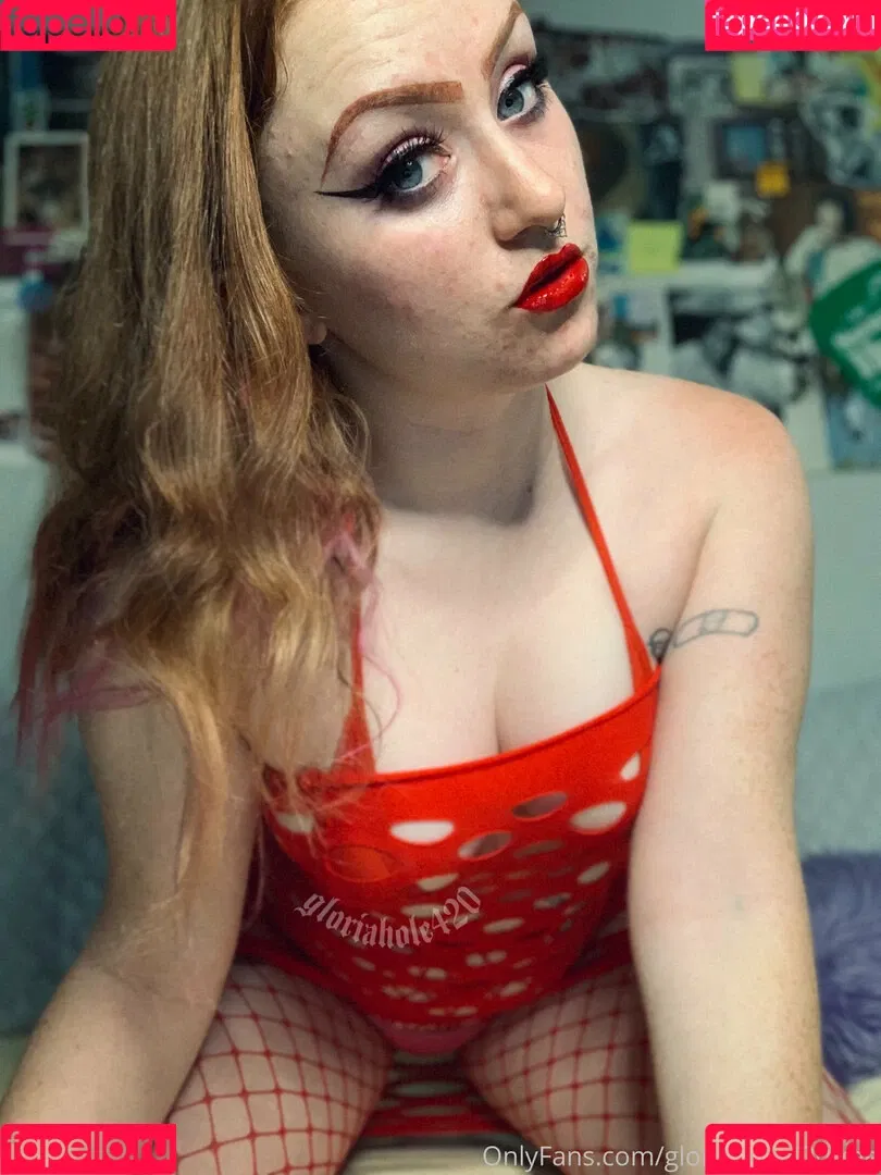 gloriahole420free Onlyfans Photo Gallery 