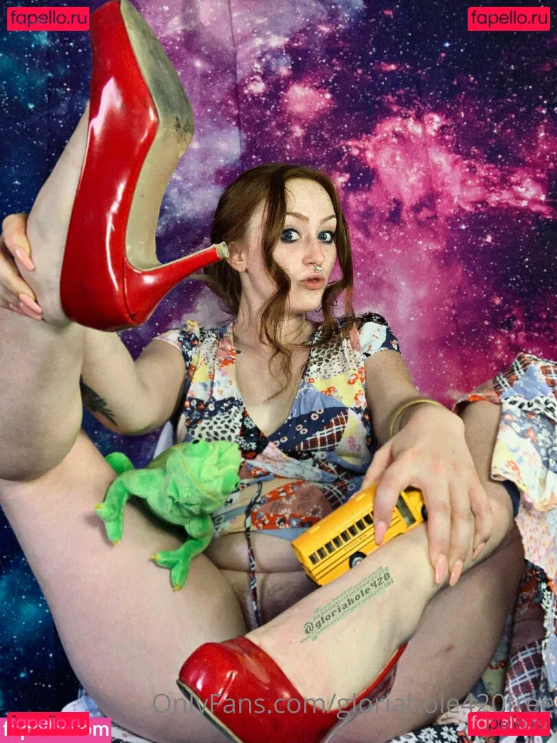 gloriahole420free Onlyfans Photo Gallery 