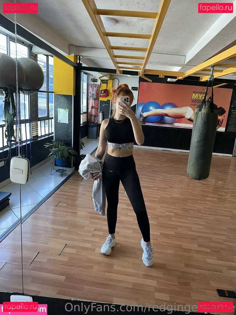 redgingerflame Onlyfans Photo Gallery 