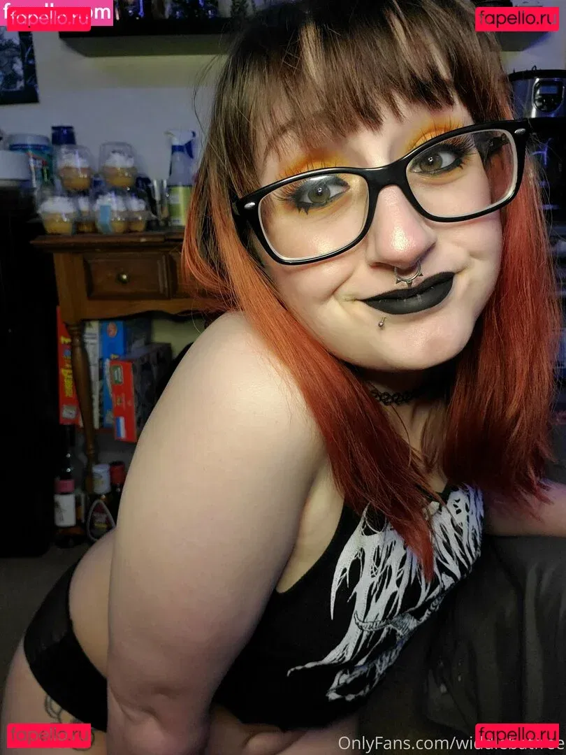 widdlebatfree Onlyfans Photo Gallery 