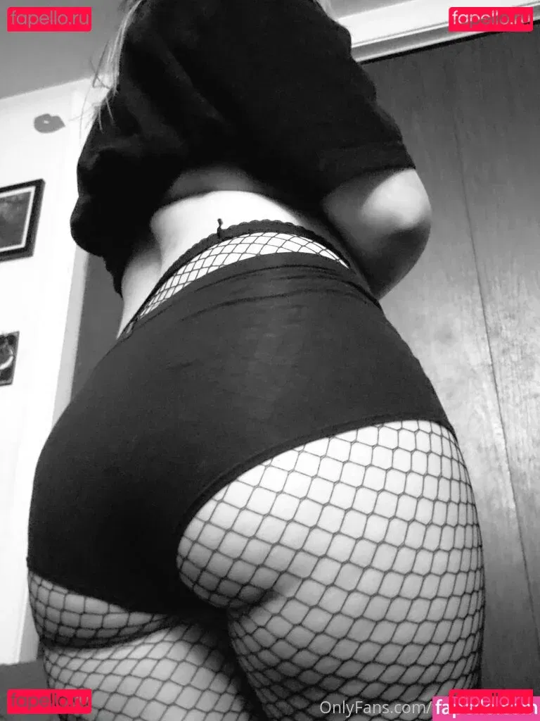 widdlebatfree Onlyfans Photo Gallery 