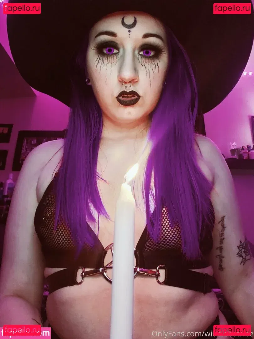 widdlebatfree Onlyfans Photo Gallery 