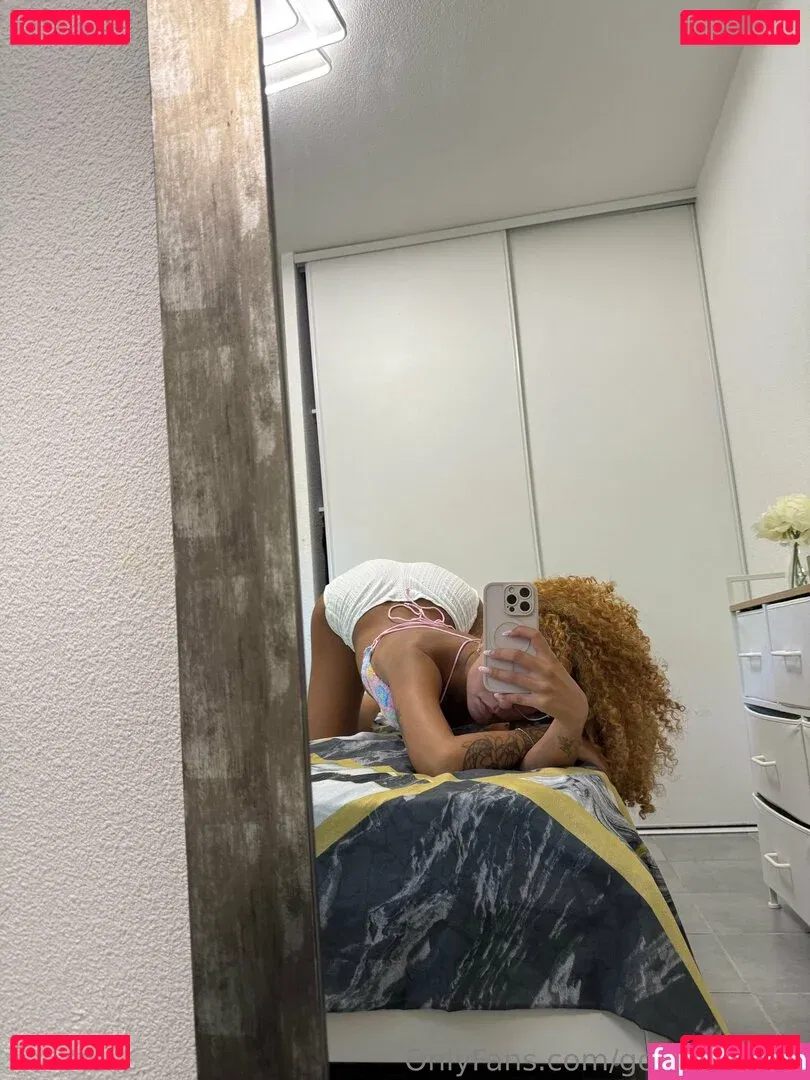 goldencurls3 Onlyfans Photo Gallery 