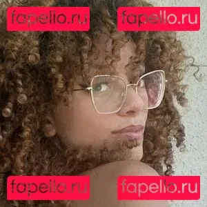 goldencurls3 Onlyfans Photo Gallery 