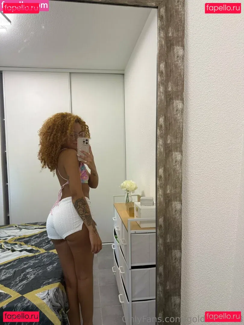 goldencurls3 Onlyfans Photo Gallery 