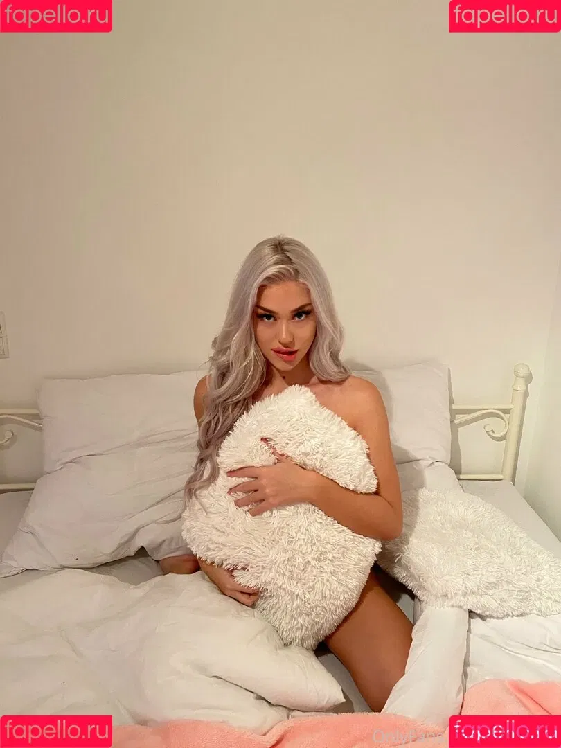 luisakrpp Onlyfans Photo Gallery 