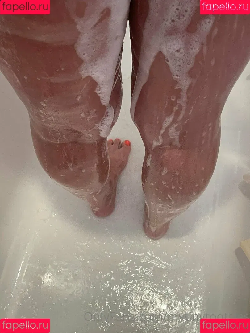 mytinytootsies Onlyfans Photo Gallery 