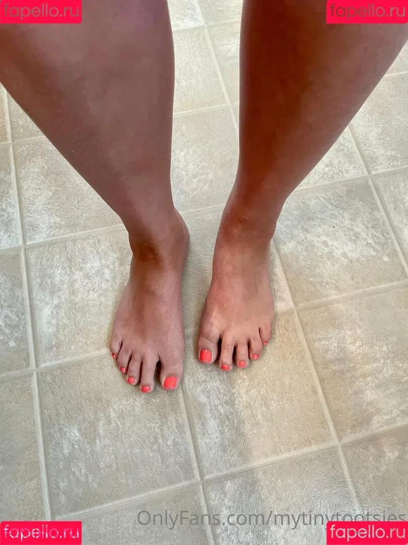 mytinytootsies Onlyfans Photo Gallery 