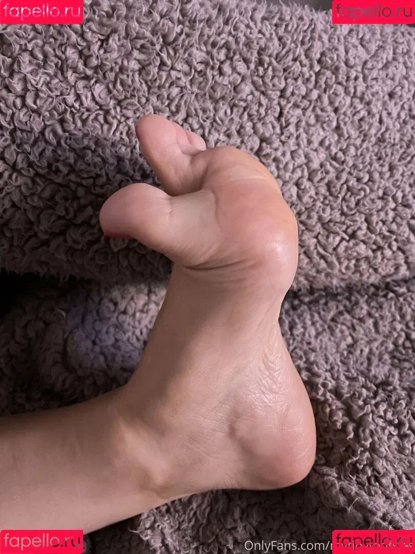 mytinytootsies Onlyfans Photo Gallery 