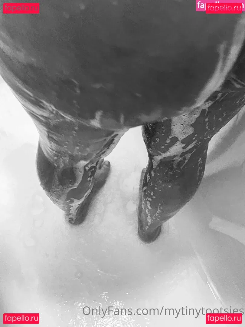 mytinytootsies Onlyfans Photo Gallery 