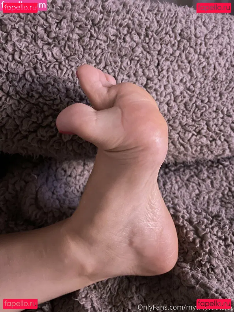 mytinytootsies Onlyfans Photo Gallery 