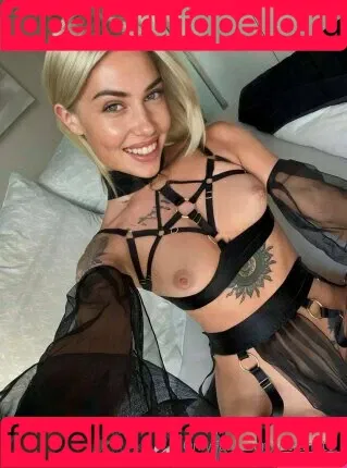 rittahott Onlyfans Photo Gallery 