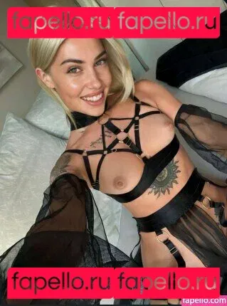 rittahott Onlyfans Photo Gallery 