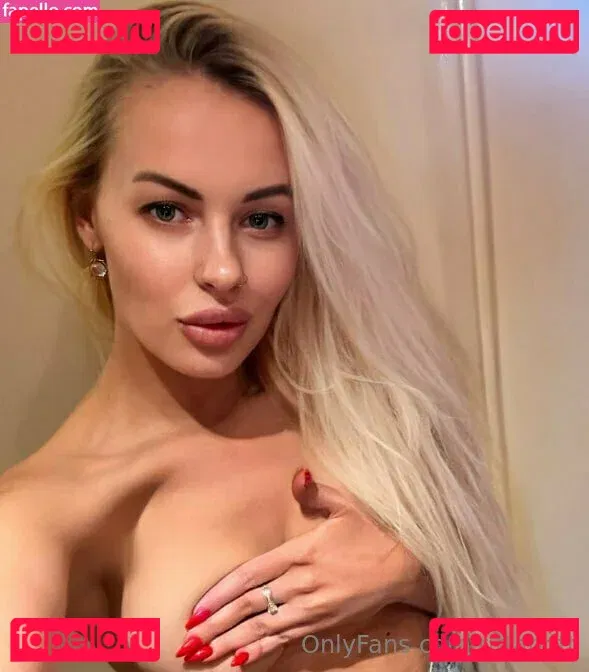 rittahott Onlyfans Photo Gallery 