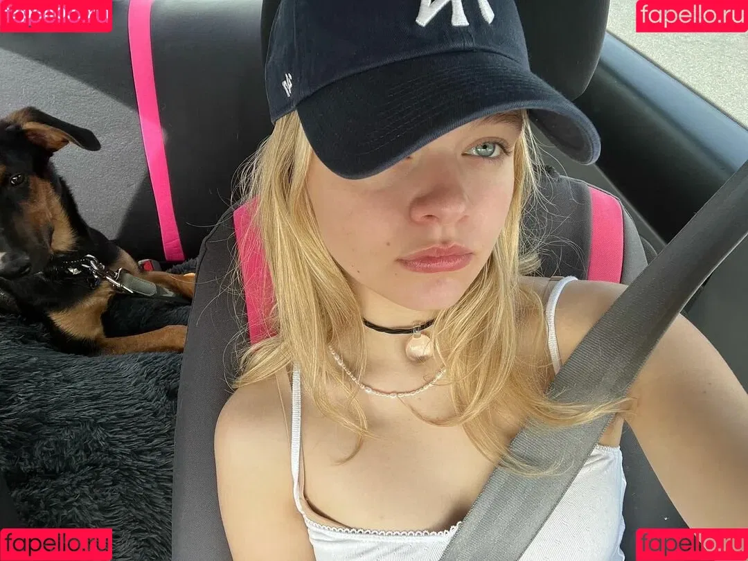 Kylie Rogers Onlyfans Photo Gallery 