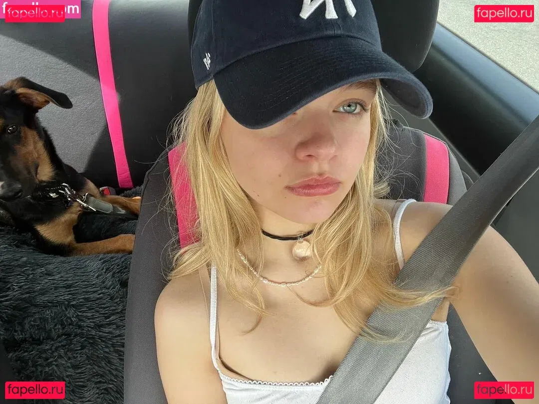 Kylie Rogers Onlyfans Photo Gallery 