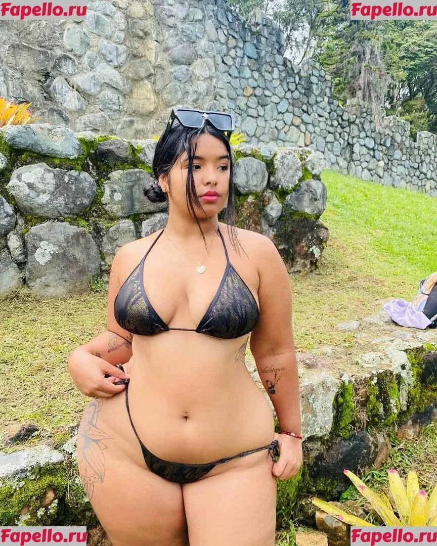 angiecoss18 Onlyfans Photo Gallery 