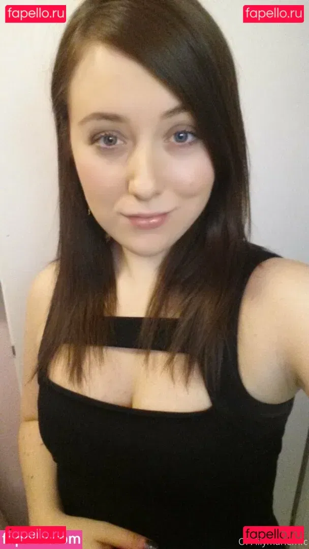 lilymariemfc Onlyfans Photo Gallery 