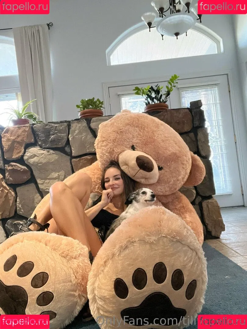 tillytoyfree Onlyfans Photo Gallery 