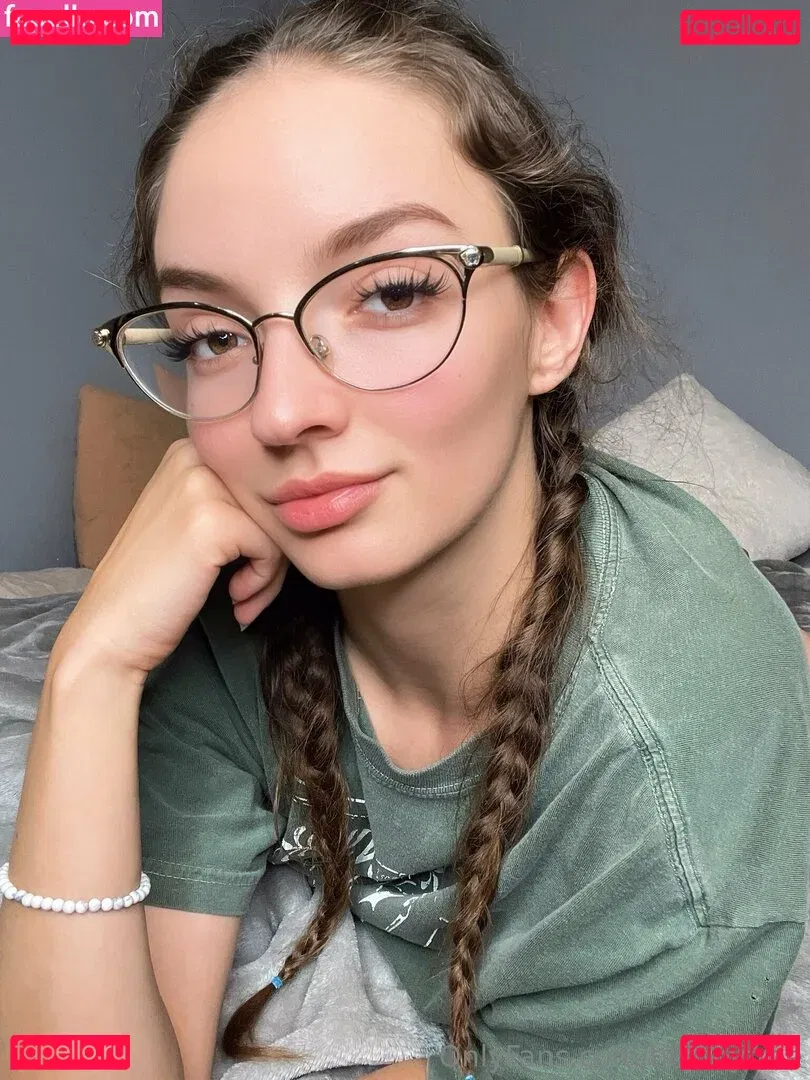 tillytoyfree Onlyfans Photo Gallery 